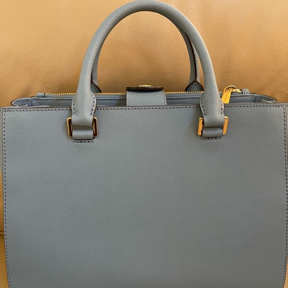 Michael Kors handbag - Picture 2 of 3